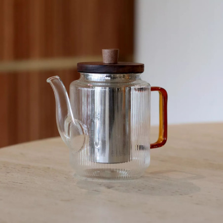 Théière Karl 550ml en verre borosilicate avec anse ambre - Ogo Living