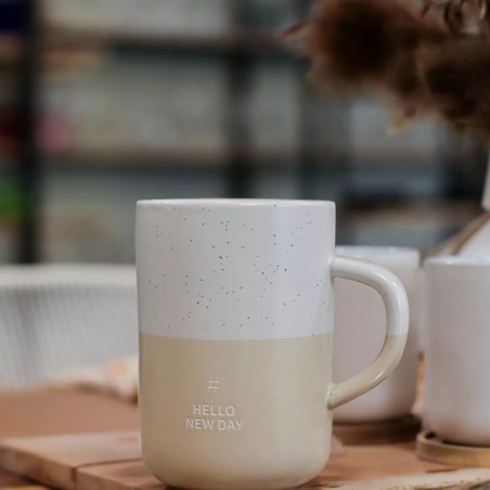 Mug Hello New Day 580ml En Grès Blanc Et Beige - Ogo Living