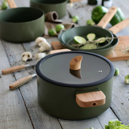 Faitout ector 24cm en aluminium kaki avec manche en bois - Ogo Living